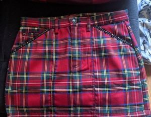 Sourpuss skirt NEW